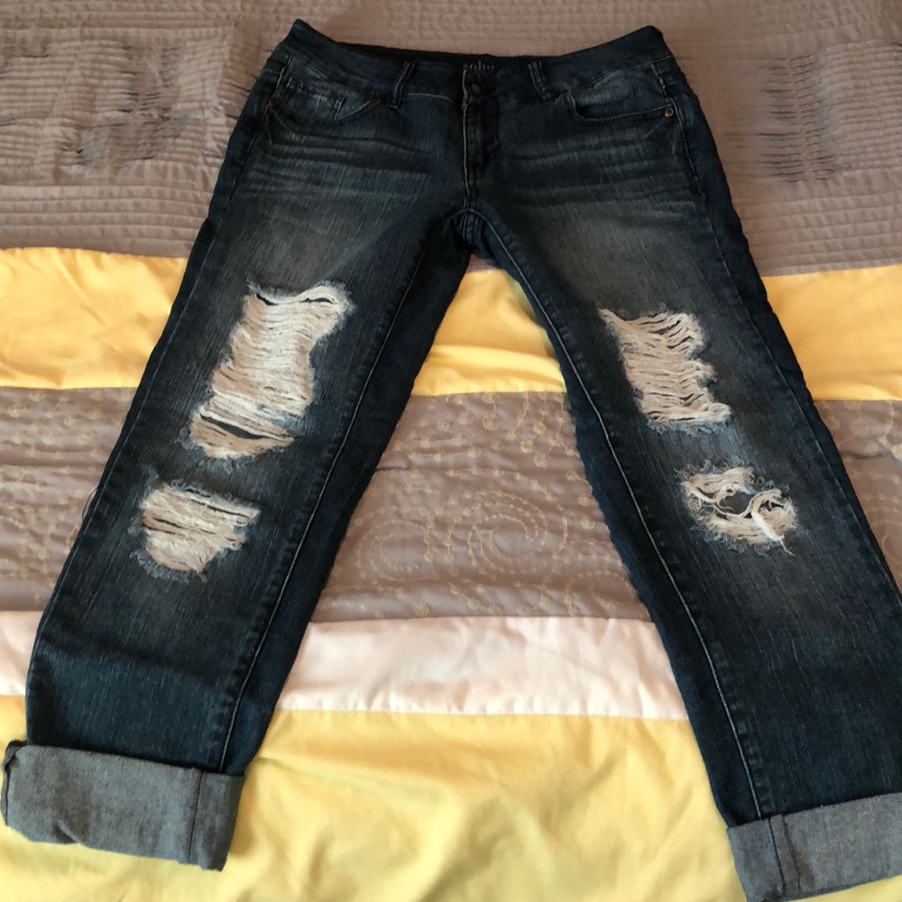 New York & Company cropped jeans